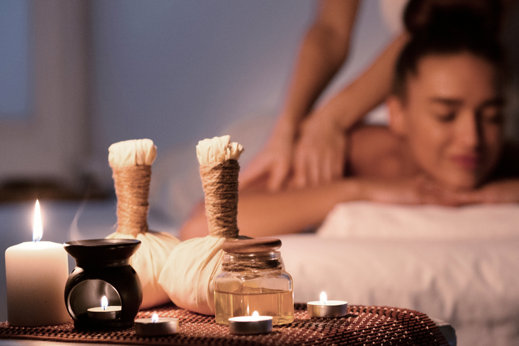 TERAPIAS HOLÍSTICAS