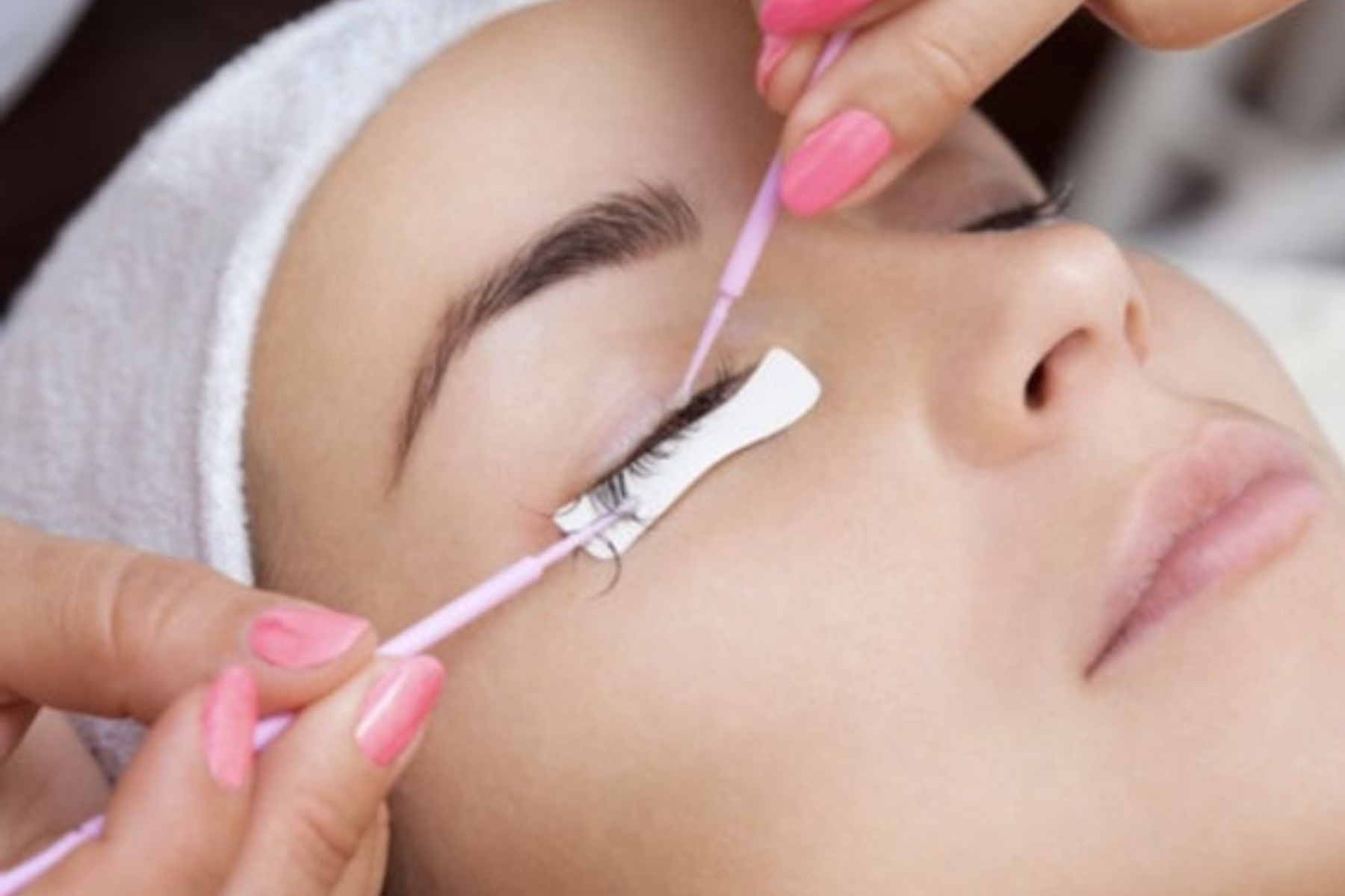 REMOCIÓN EXTENCIONES de PESTAÑAS