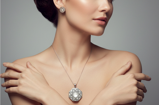 Balance – Set de Dije y Pantallas