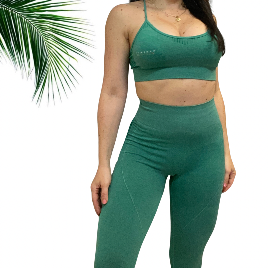 Sports bra and leggings set