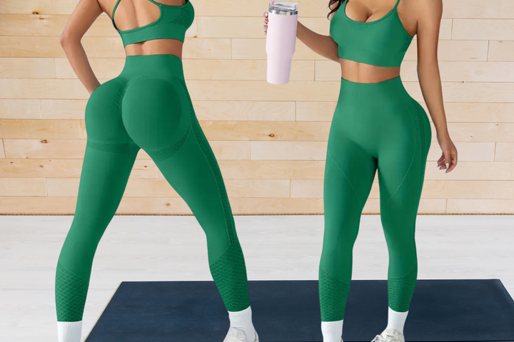 ROPA DEPORTIVA de DOS PIEZAS